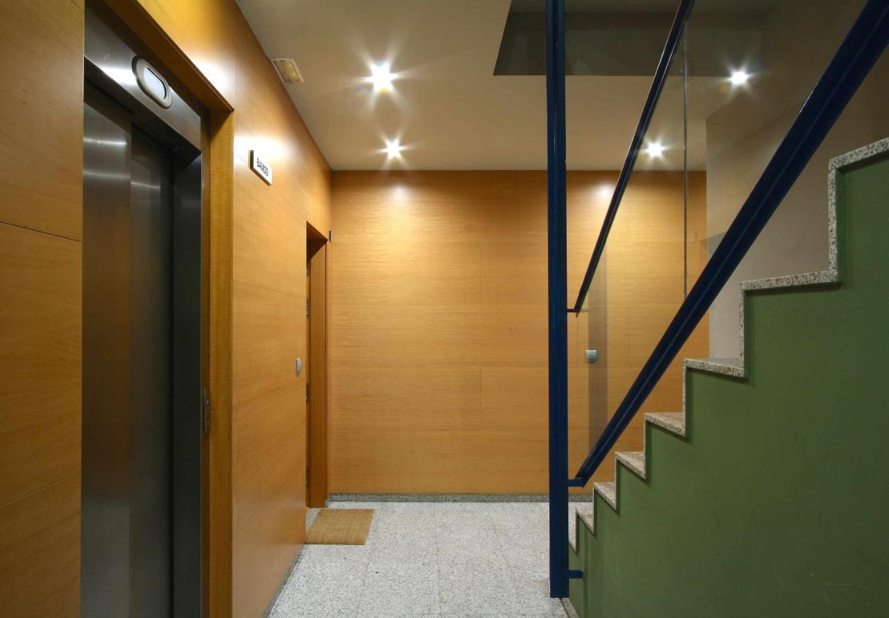 Mazi Apartments Downtown Mataro Exterior photo